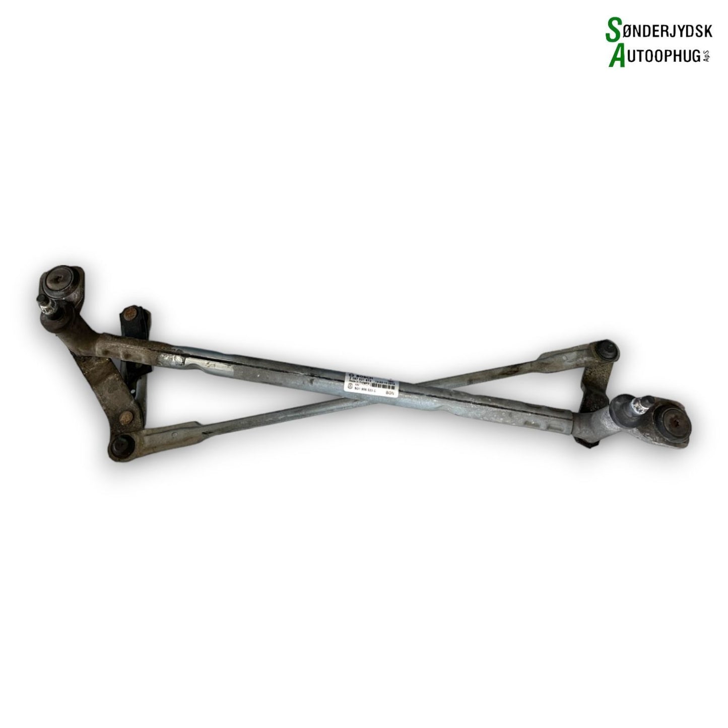 VW Golf 7 AU Viskertræk Med OEM Nr. 5Q1955023C Fra VW Ophugger