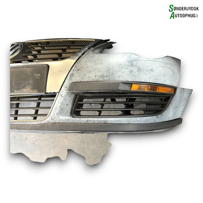 VW Passat 3C Forkofanger Med OEM Nr. 3C0807217D Fra VW Ophugger