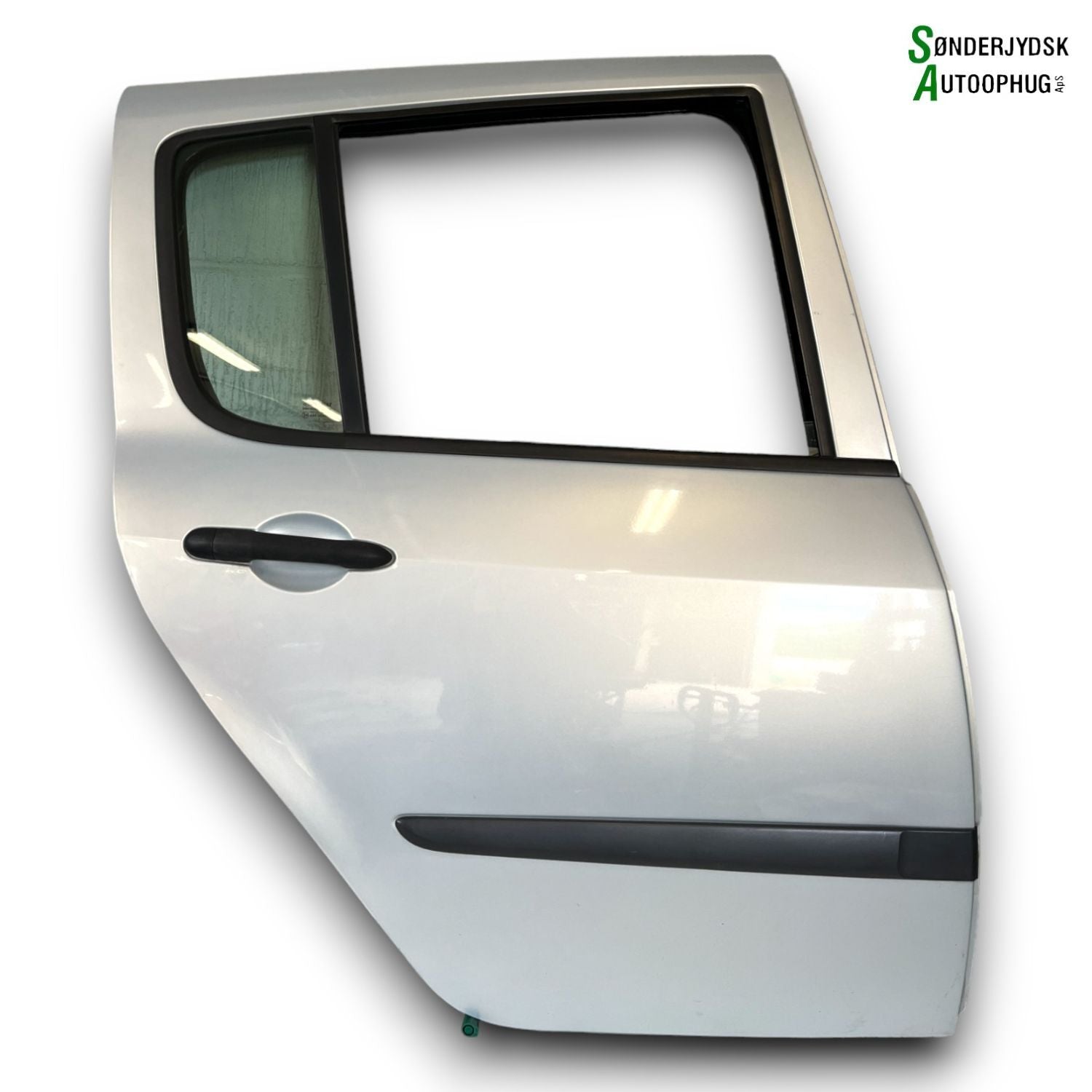 Renault Modus Bagdør H Med OEM Nr. 7751475520 Fra Renault Ophugger