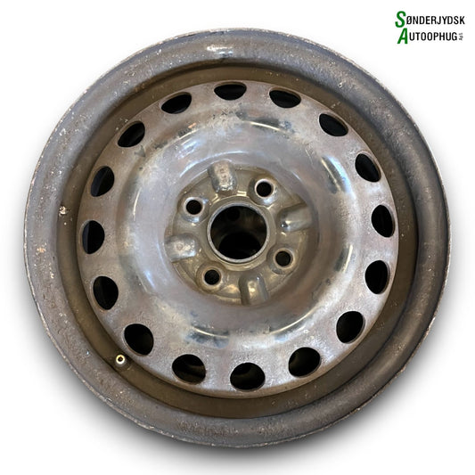 Toyota Aygo Fælg Med OEM Nr. 4½X14ET:39 Fra Toyota Ophugger