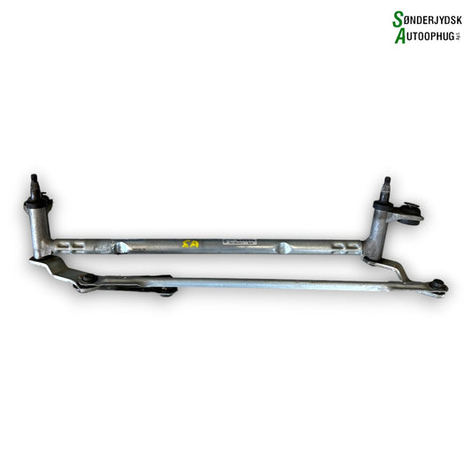 VW Golf 7 AU Viskertræk Med OEM Nr. 6G1955023C Fra VW Ophugger