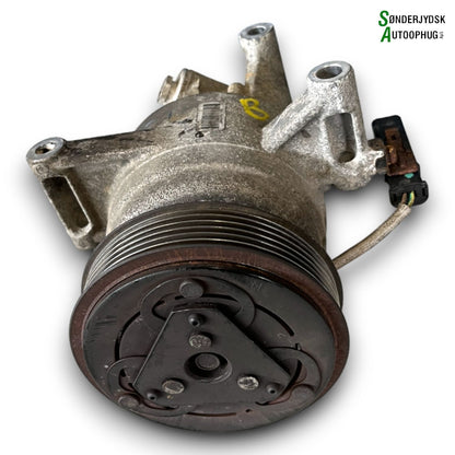 Peugeot 108 Aircondition Pumpe Med OEM Nr. B000776180 Fra Peugeot Ophugger