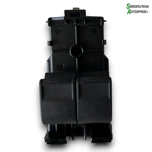 Peugeot 108 Kontakt Rudehejs Med OEM Nr. 193114 Fra Peugeot Ophugger