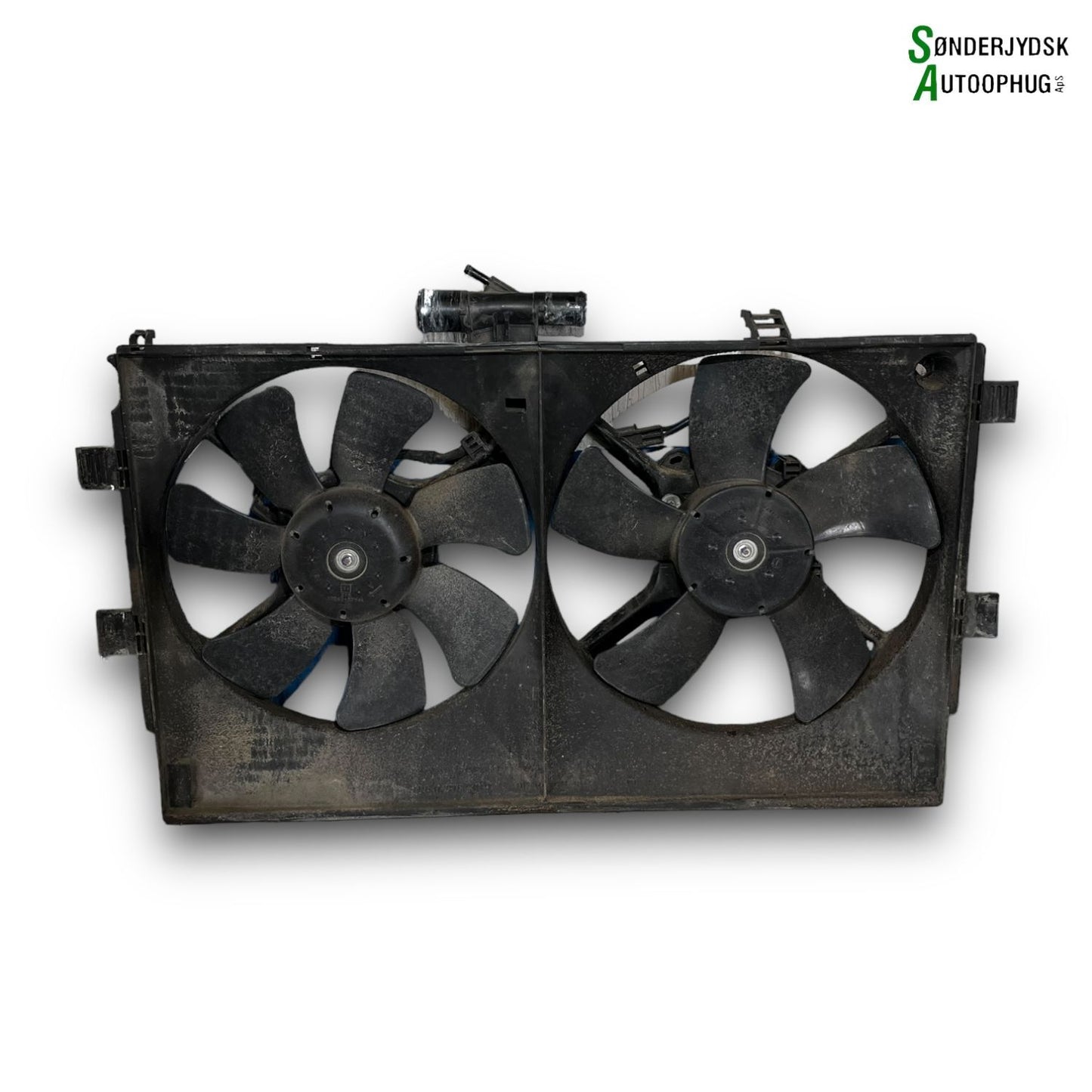 Mitsubishi Lancer Kølerblæser El Med OEM Nr. 1355A140 Fra Mitsubishi Ophugger