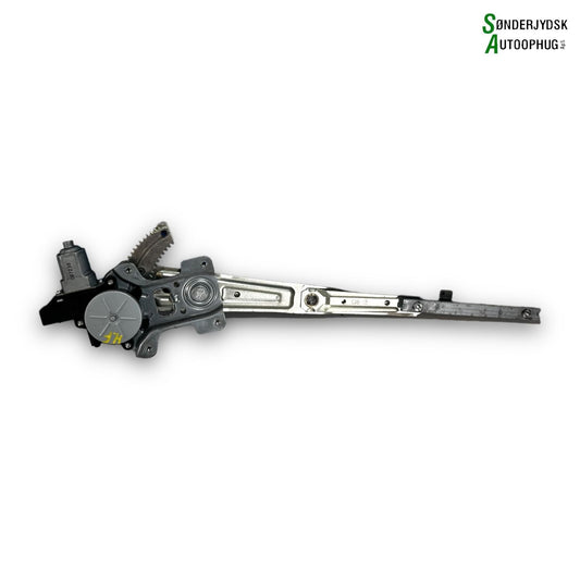 Mitsubishi Lancer Rudemotor - Rudehejs Med OEM Nr. 5713A090 Fra Mitsubishi Ophugger