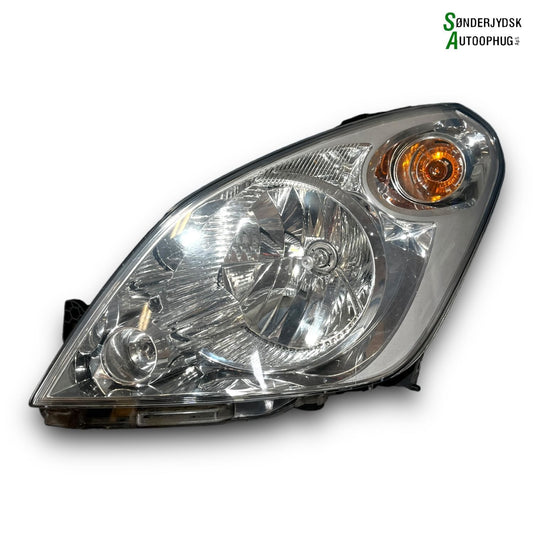 Suzuki Splash Forlygte Med OEM Nr. 3530051K00 Fra Suzuki Ophugger