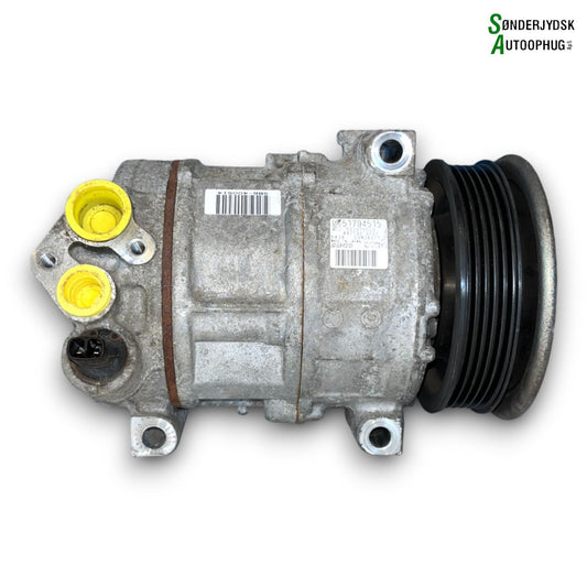 Fiat Punto Evo Aircondition Pumpe Med OEM Nr. 51794515 Fra Fiat Ophugger