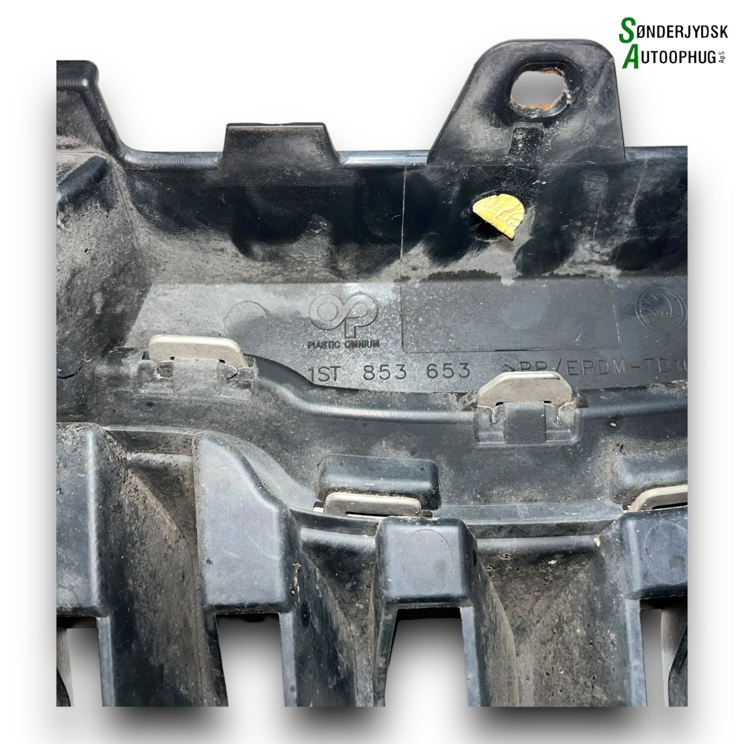 Skoda Citigo Frontgitter Med OEM Nr. 1ST853653 Fra Skoda Ophugger