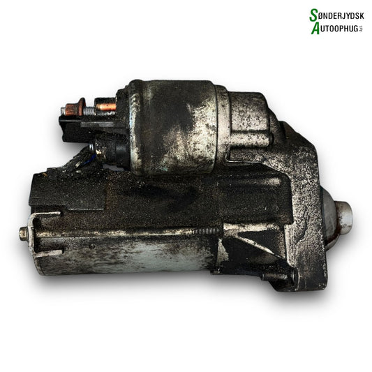 Renault Clio 4 Starter Med OEM Nr. 233003152R Fra Renault Ophugger