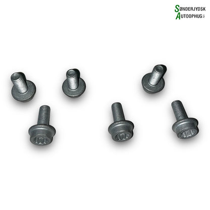 VW UP Bagagerumsbund Med OEM Nr. 1S0858236 Fra VW Ophugger