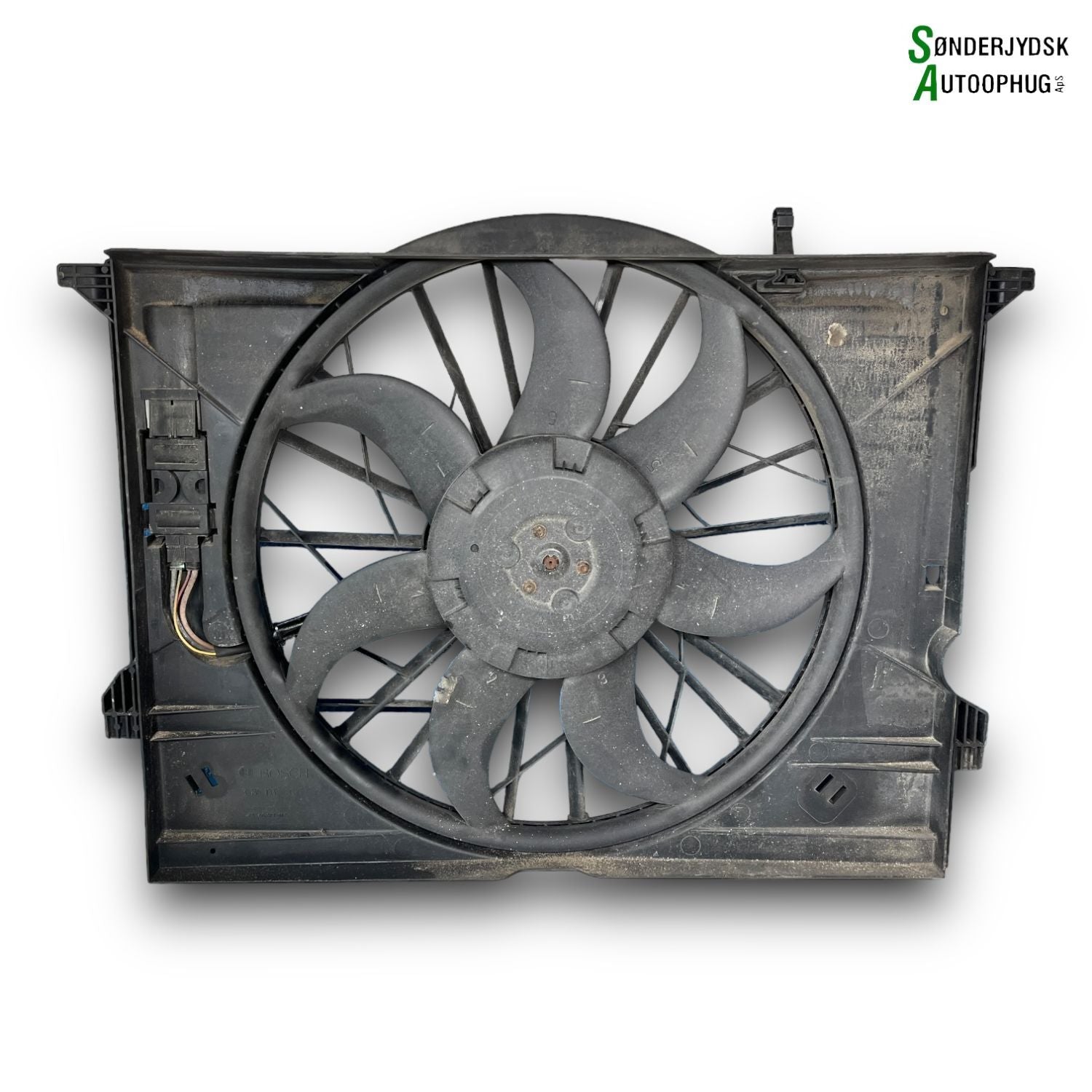 Mercedes E W211 Kølerblæser El Med OEM Nr. A2115000693 Fra Mercedes Ophugger