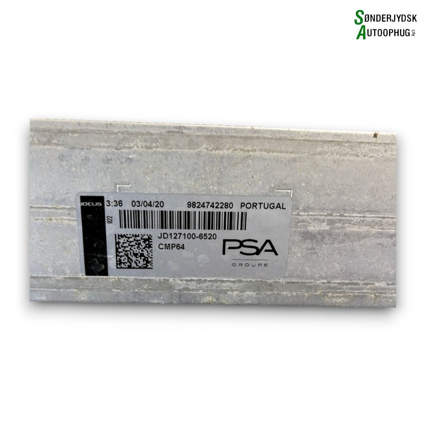 Peugeot 208 Køler Intercooler Med OEM Nr. 9824742280 Fra Peugeot Ophugger