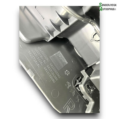 Peugeot 208 Armlæn Med OEM Nr. 9823154180 Fra Peugeot Ophugger