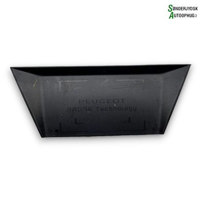 Peugeot 208 Kofangergitter Med OEM Nr. 9823228680 Fra Peugeot Ophugger