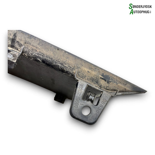 Peugeot 208 Kofangergitter Med OEM Nr. 9823228680 Fra Peugeot Ophugger