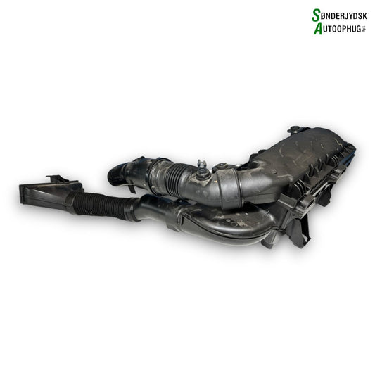 Peugeot 208 Luftfilterkasse  Med OEM Nr. 9833418380 Fra Peugeot Ophugger