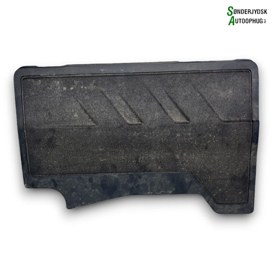 Peugeot 208 Motorskjold, Top Med OEM Nr. 9825492380 Fra Peugeot Ophugger