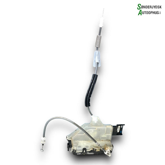 Peugeot 208 Dørlås Med OEM Nr. 9829285280 Fra Peugeot Ophugger