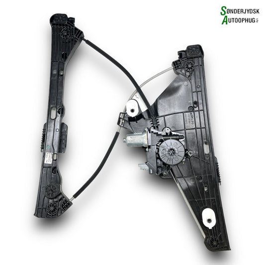 Peugeot 208 Rudemotor - Rudehejs Med OEM Nr. 190620023110 Fra Peugeot Ophugger