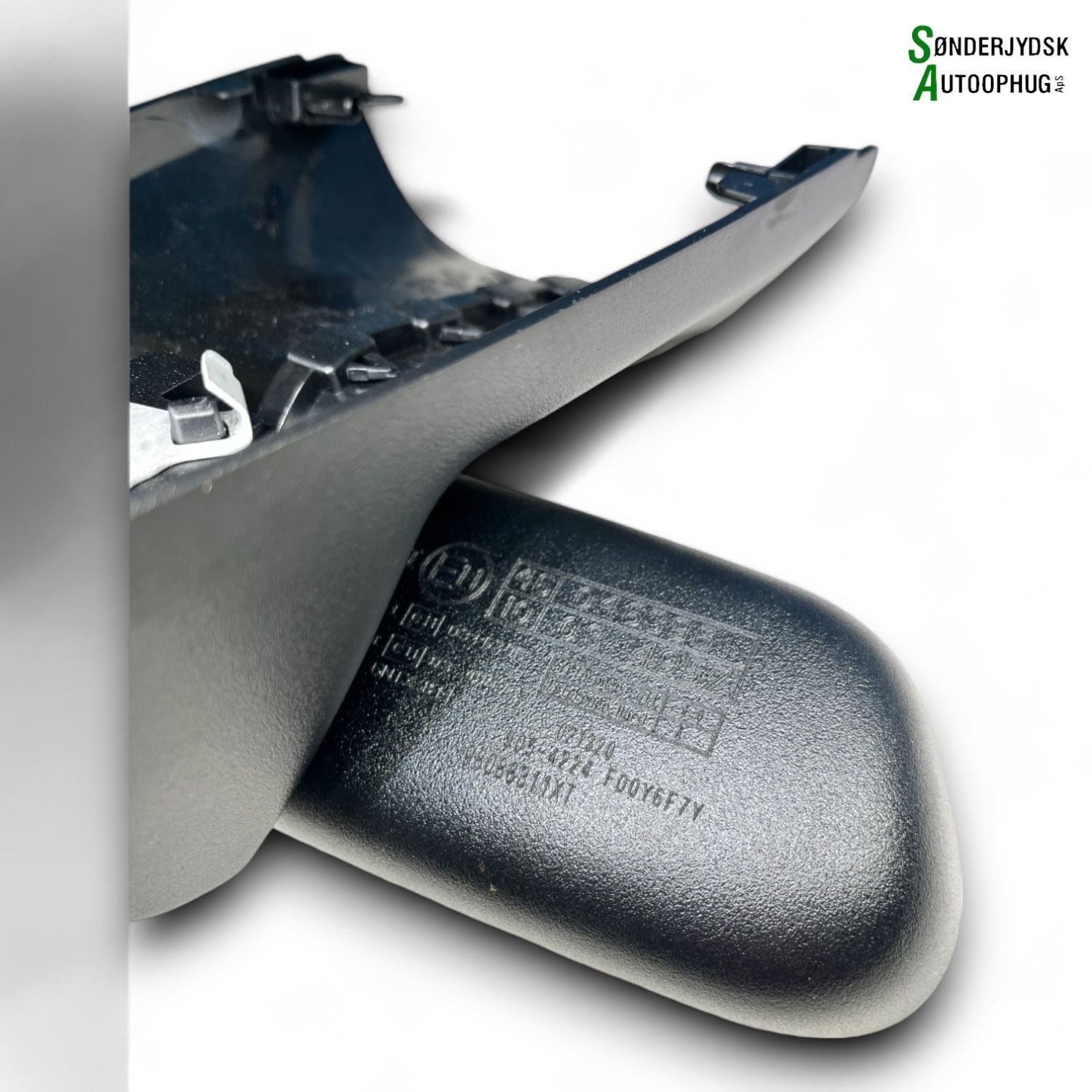 Peugeot 208 Bakspejl Indvend Med OEM Nr. 9823225280 Fra Peugeot Ophugger