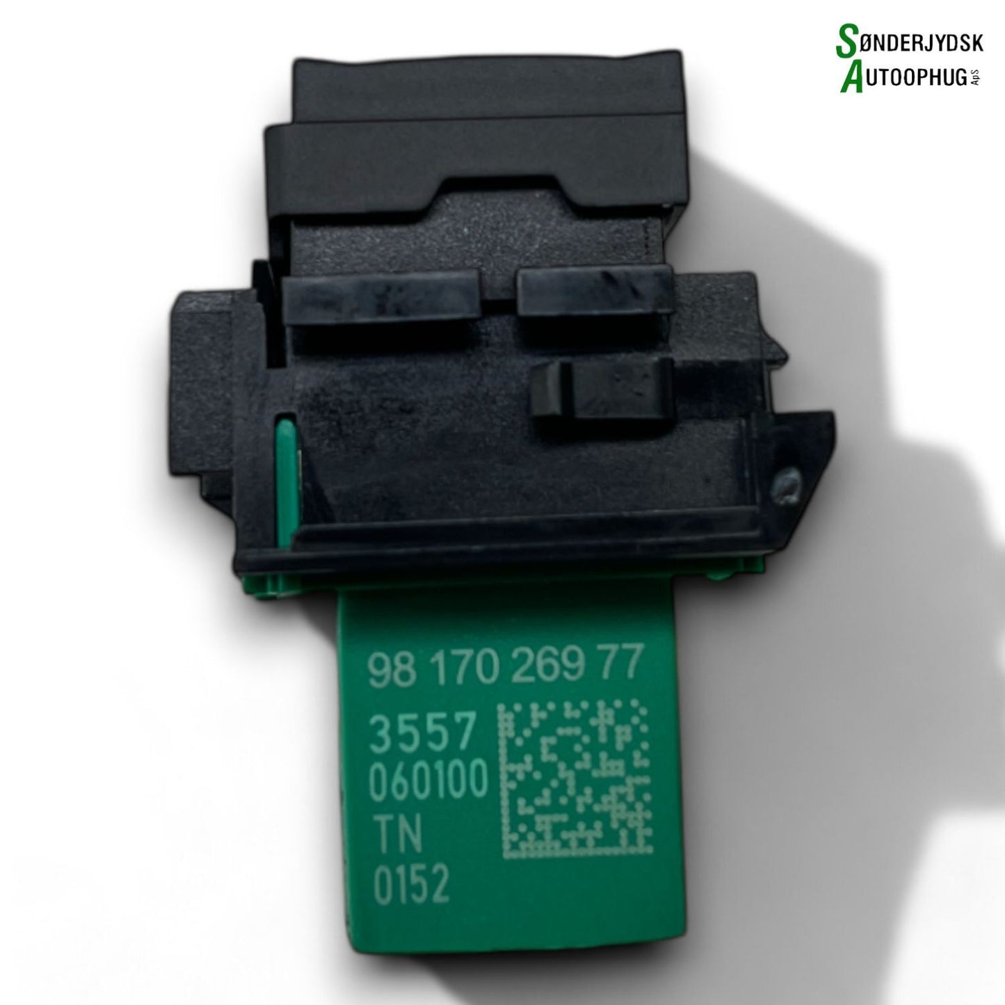 Peugeot 208 Kontakt Diverse Med OEM Nr. 9817026977 Fra Peugeot Ophugger