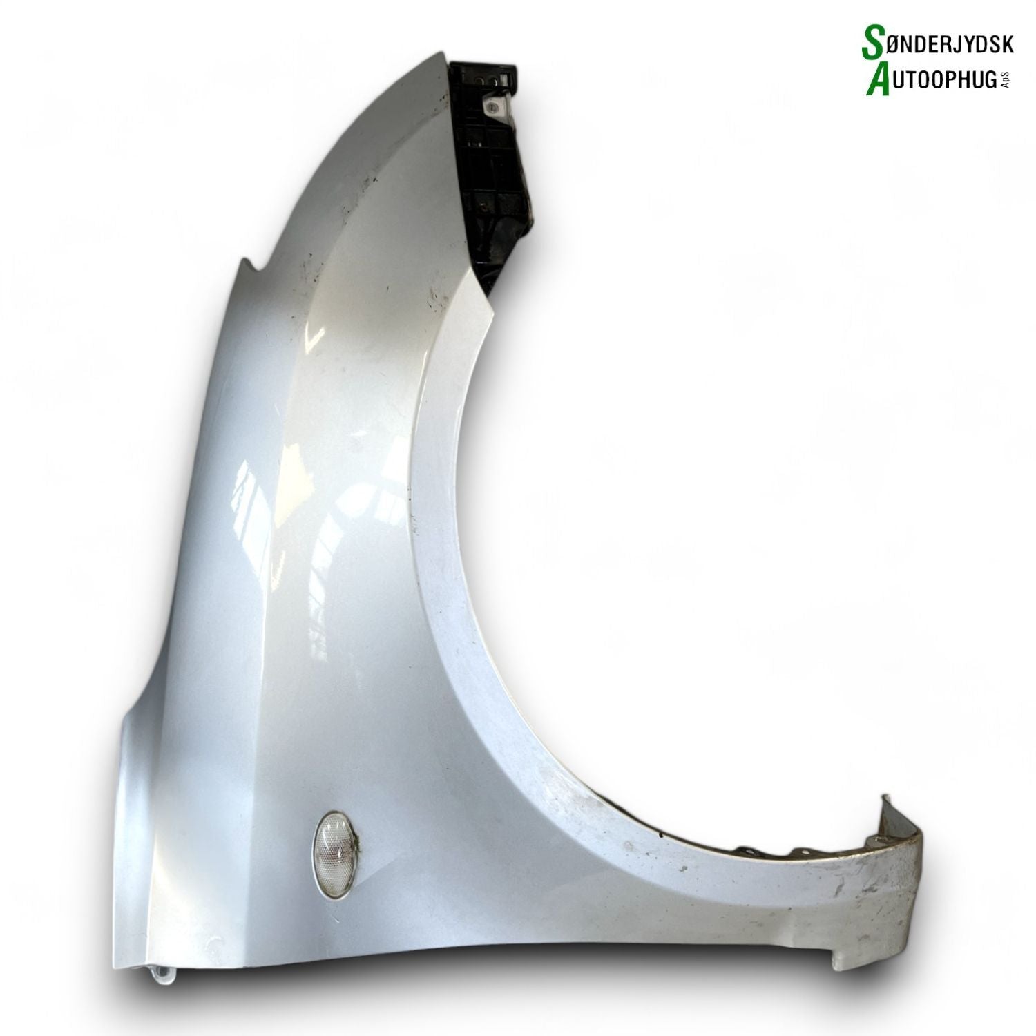 Suzuki Swift Forskærm H Med OEM Nr. 5761163J20 Fra Suzuki Ophugger