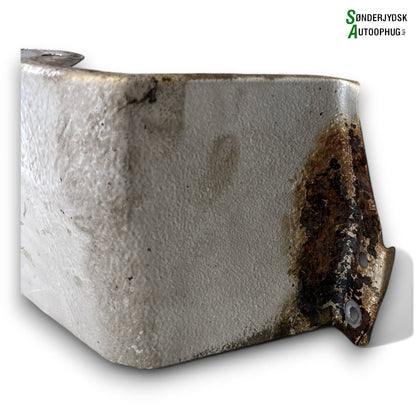 Suzuki Swift Forskærm H Med OEM Nr. 5761163J20 Fra Suzuki Ophugger