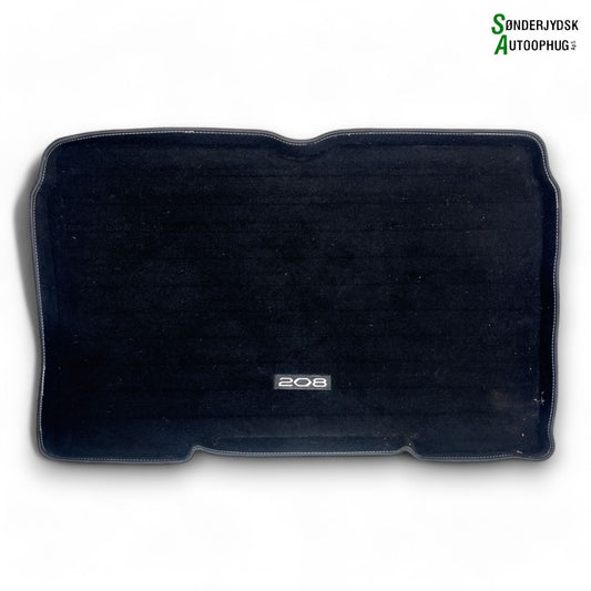 Peugeot 208 Bagagerumsmåtte Med OEM Nr. 1665240080 Fra Peugeot Ophugger