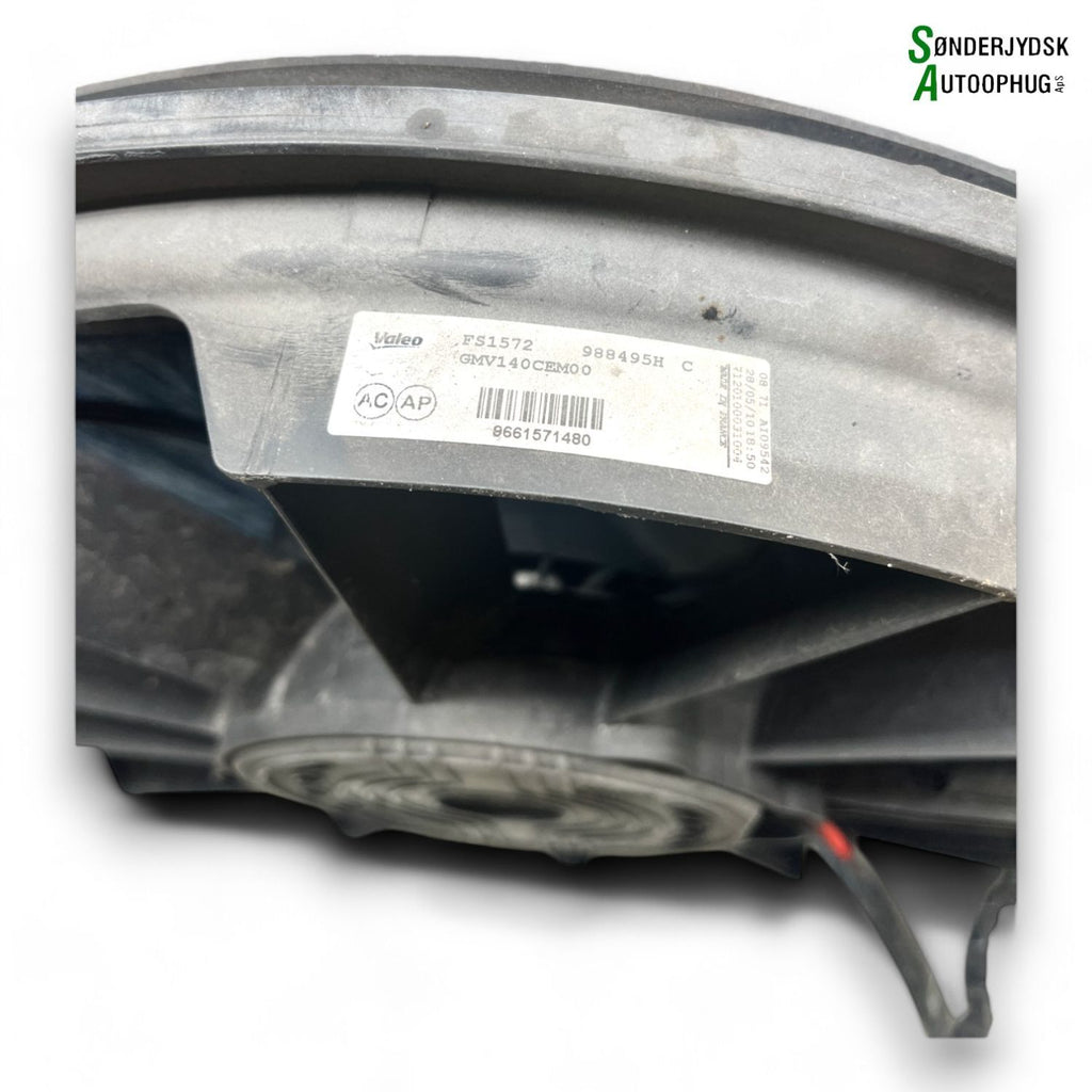 Peugeot 308 Kølerblæser El Med OEM Nr. 988495H Fra Peugeot Ophugger