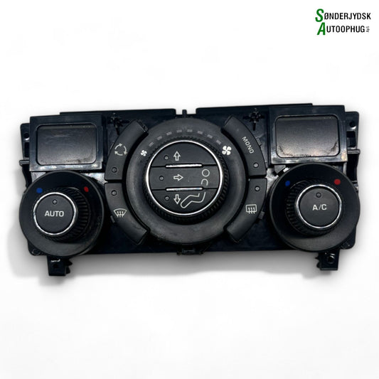 Peugeot 308 Varmeregulering Med OEM Nr. 6452S2 Fra Peugeot Ophugger