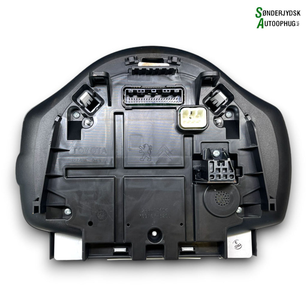 Citroen C1 Speedometer - Instrument Med OEM Nr. B001177180 Fra Citroen Ophugger