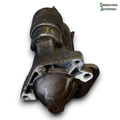Renault Clio 4 Starter Med OEM Nr. 233003152R Fra Renault Ophugger