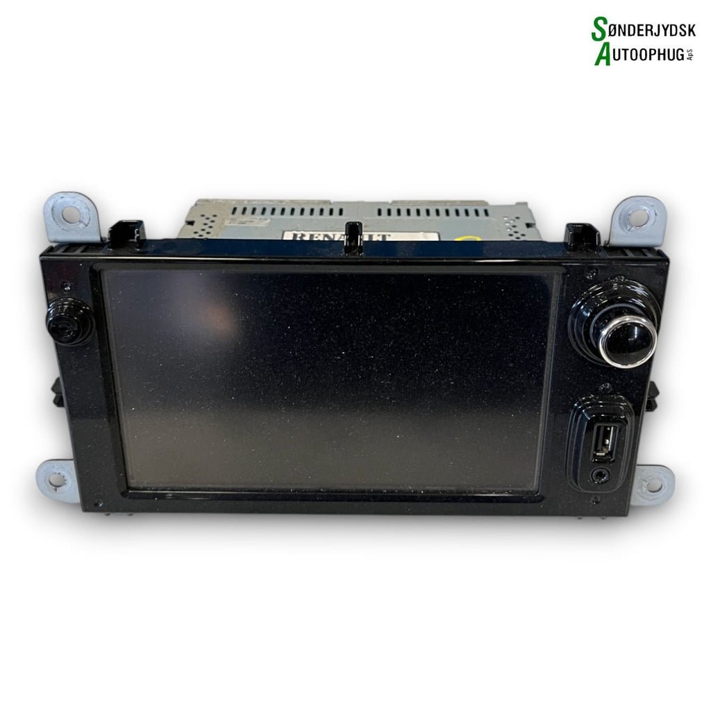 Renault Clio 4 Radio M/Cd Med OEM Nr. 281152928R Fra Renault Ophugger