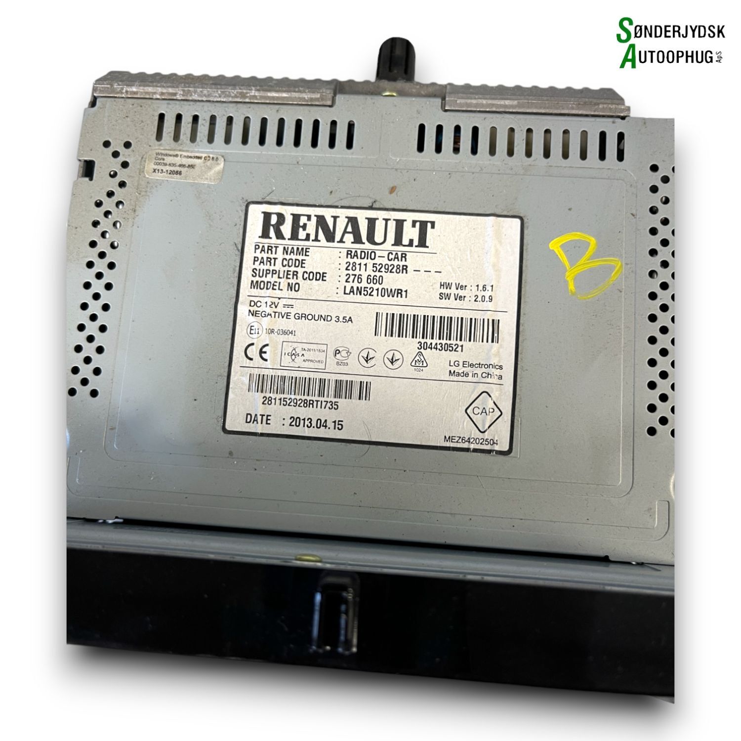 Renault Clio 4 Radio M/Cd Med OEM Nr. 281152928R Fra Renault Ophugger