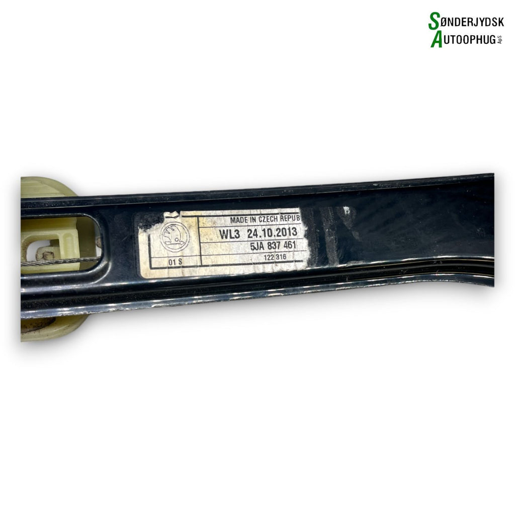Skoda Rapid Rudemotor - Rudehejs Med OEM Nr. 5JK959801D Fra Skoda Ophugger