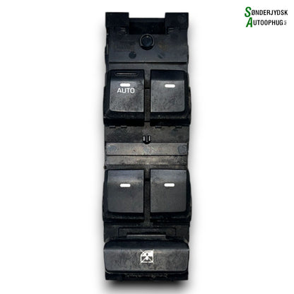 Hyundai I20 NL Kontakt Rudehejs Med OEM Nr. 93570C81104X	 Fra Hyundai Ophugger