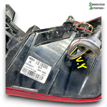 Hyundai I20 NL Baglygte Med OEM Nr. 92401C8000	 Fra Hyundai Ophugger