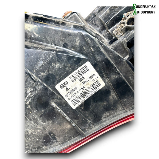 Hyundai I20 NL Baglygte Med OEM Nr. 92402C8000	 Fra Hyundai Ophugger