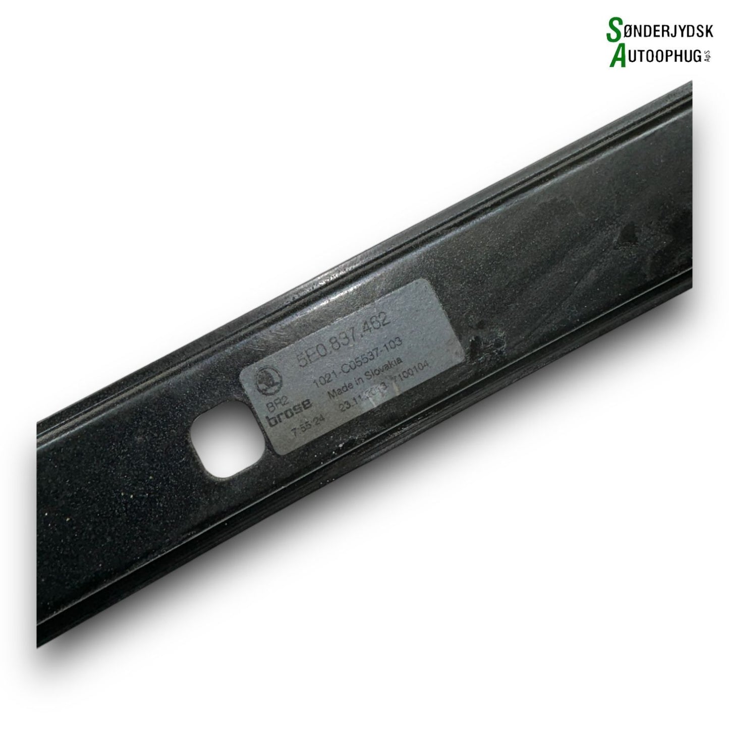 Skoda Octavia Rudemotor - Rudehejs Med OEM Nr. 5E0837462B Fra Skoda Ophugger