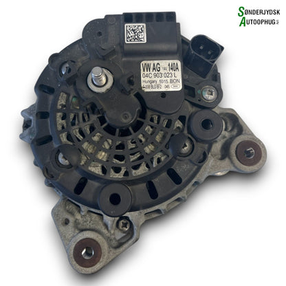 Skoda Fabia Generator Med OEM Nr. 04E903015B Fra Skoda Ophugger