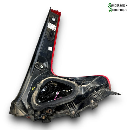 Volvo V40 Baglygte Med OEM Nr. 31283339 Fra Volvo Ophugger