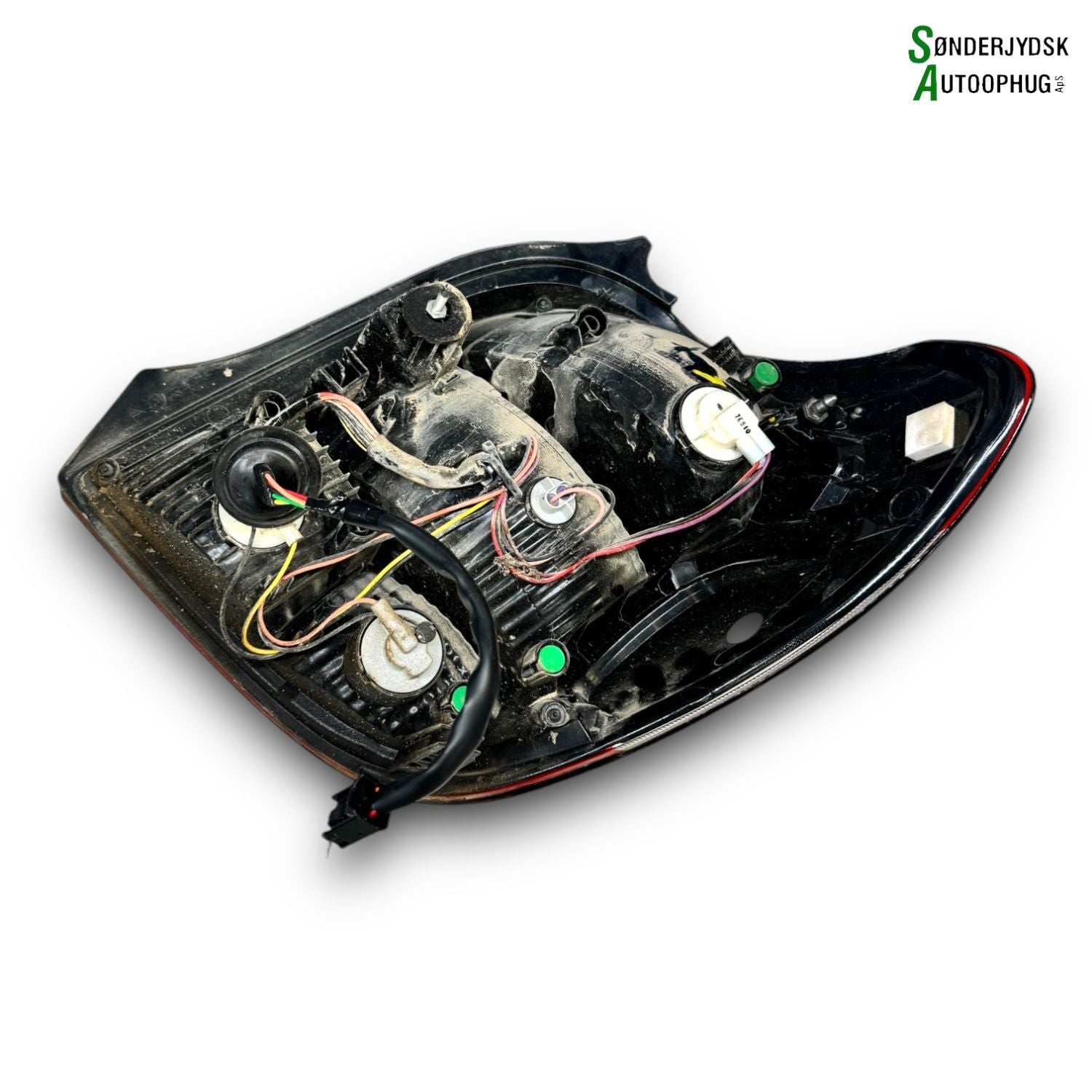 Peugeot 108 Baglygte Med OEM Nr. B001031780	 Fra Peugeot Ophugger