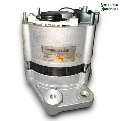 VW Golf 2 Generator Med OEM Nr. 068903031K Fra VW Ophugger