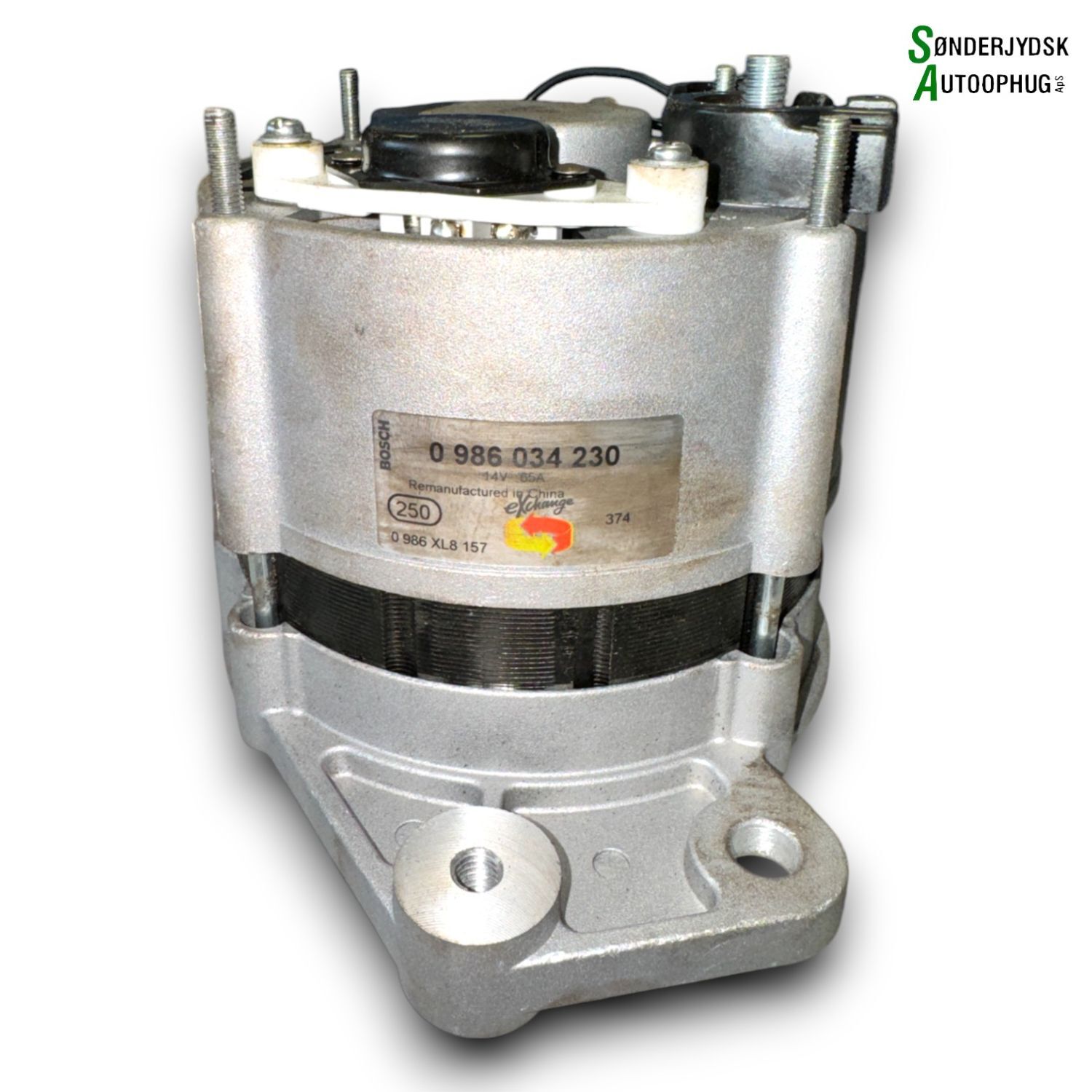 VW Golf 2 Generator Med OEM Nr. 076903023K Fra VW Ophugger