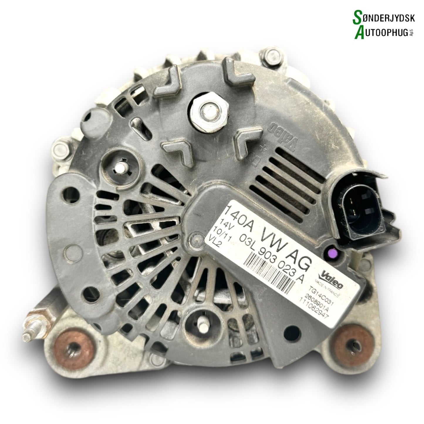 VW Polo 6R Generator Med OEM Nr. 03L903023A Fra VW Ophugger