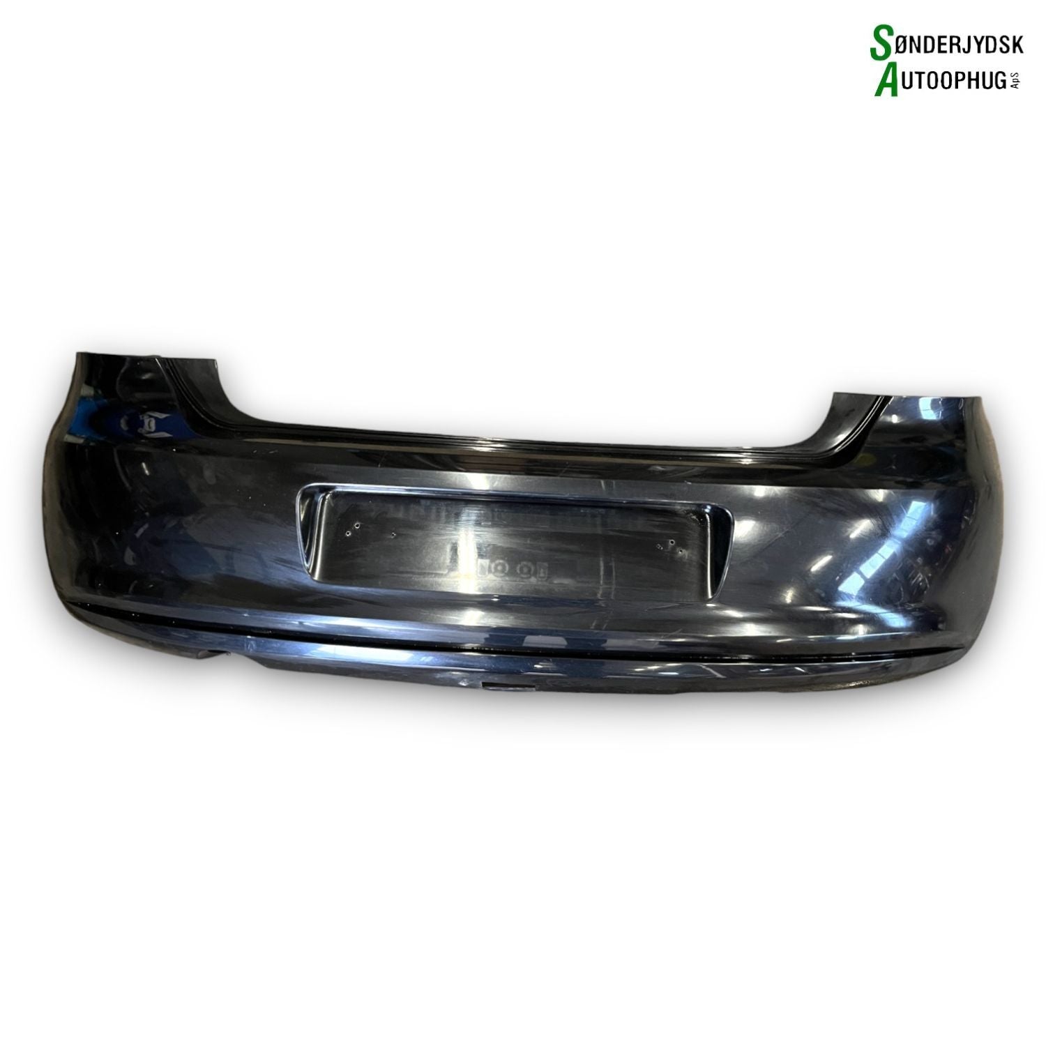 VW Polo 6R Bagkofanger Med OEM Nr. 6R6807421BK Fra VW Ophugger