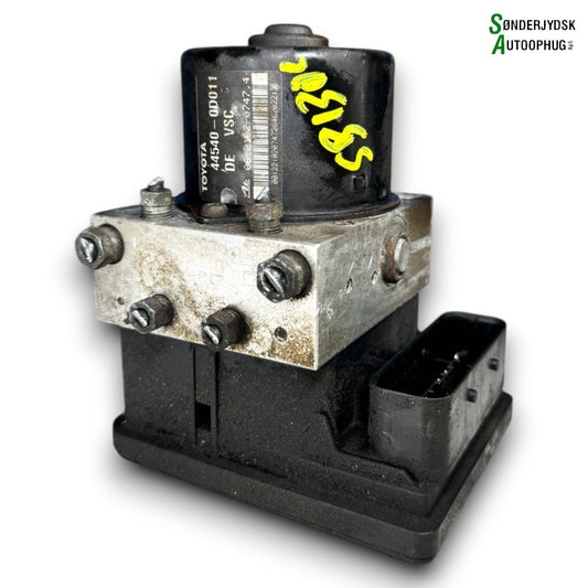 Toyota Yaris Abs Pumpe Med OEM Nr. 445400D011 Fra Toyota Ophugger