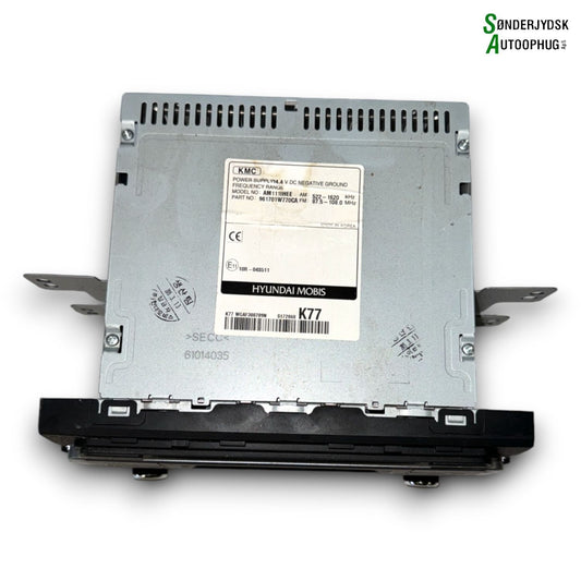 Kia Rio UB Radio M/Cd Med OEM Nr. 961701W770CA	 Fra Kia Ophugger