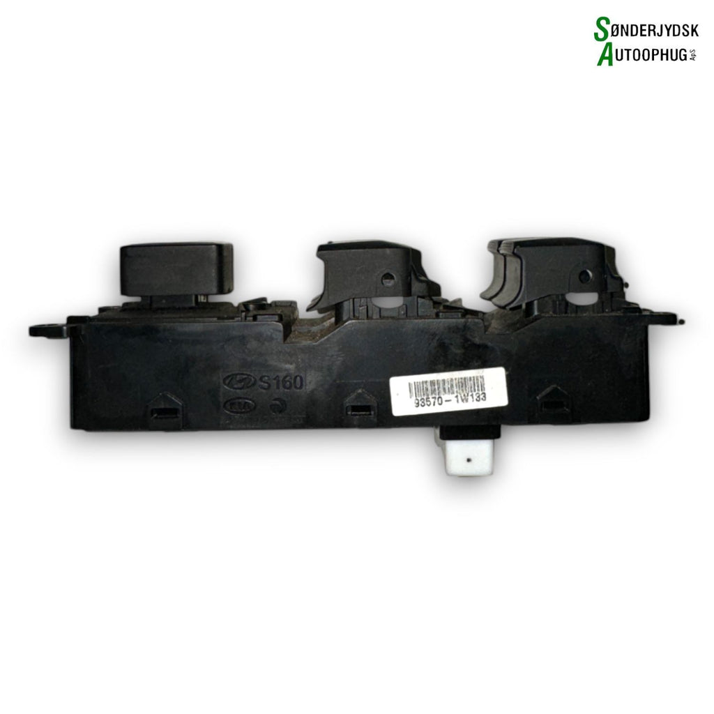 Kia Rio Ub Kontakt Rudehejs Med OEM Nr. 935701W133 Fra Kia Ophugger