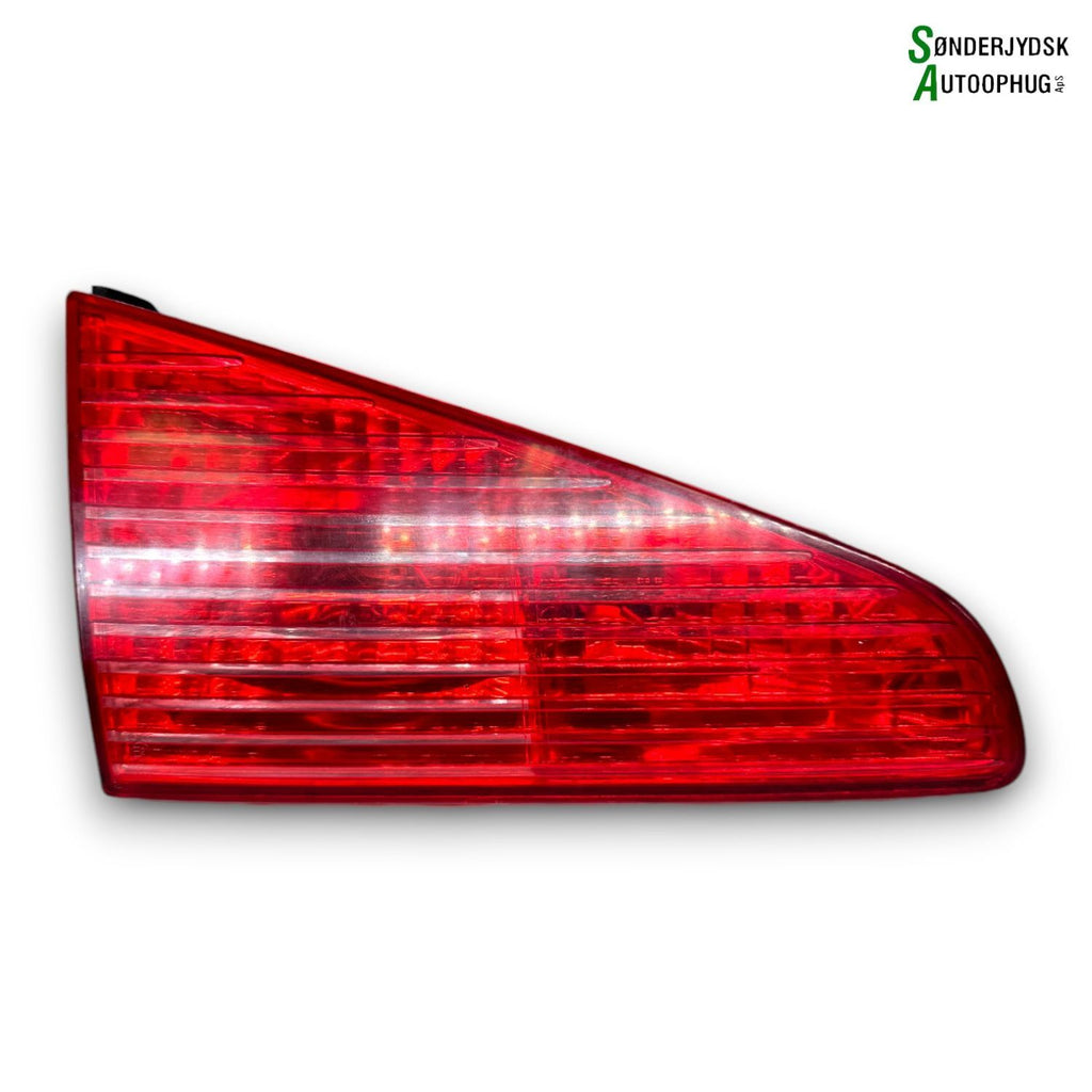 Peugeot 607 Baglygte Med OEM Nr. 6350N2 Fra Peugeot Ophugger